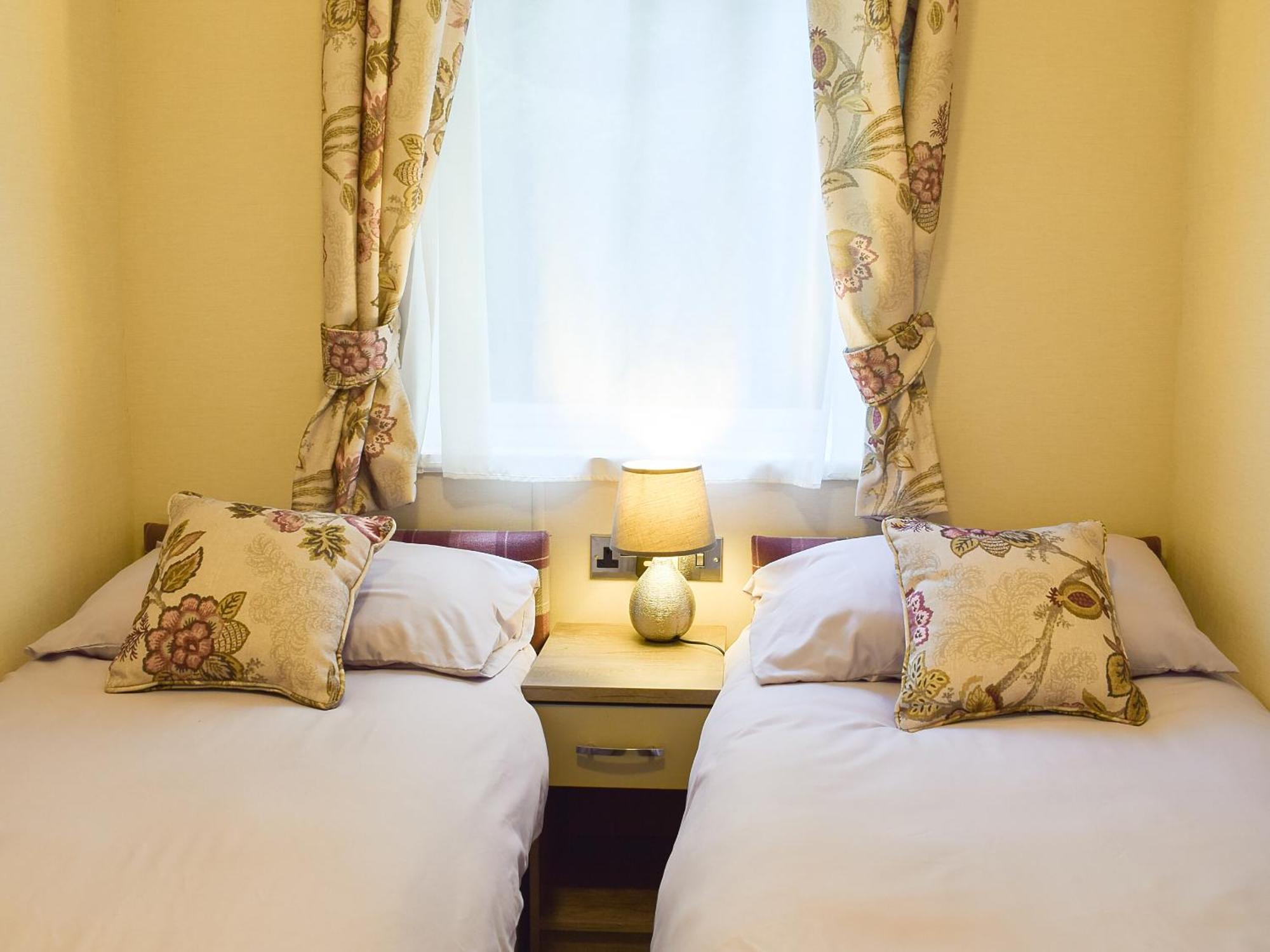 Riverside Lodge 오치터라더 외부 사진